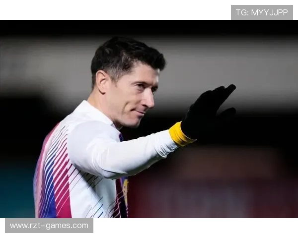 莱万决赛建功国王杯关键一击定乾坤 莱万决赛建功国王杯关键一击定乾坤